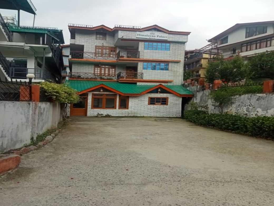 Himalayan Palace Hotel Manali  Bagian luar foto